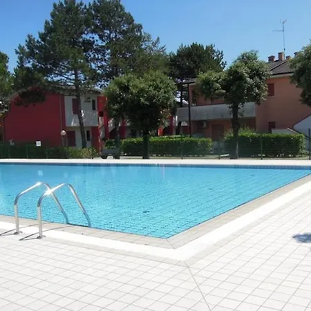 Modern With Swimming Pools - Beahost Appartement *