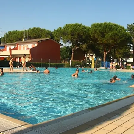 Modern With Swimming Pools - Beahost Appartement Bibione
